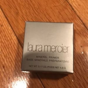 DISCONTINUED LAURA MERCIER MINERAL PRIMER